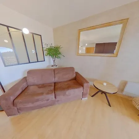 Le Celia *